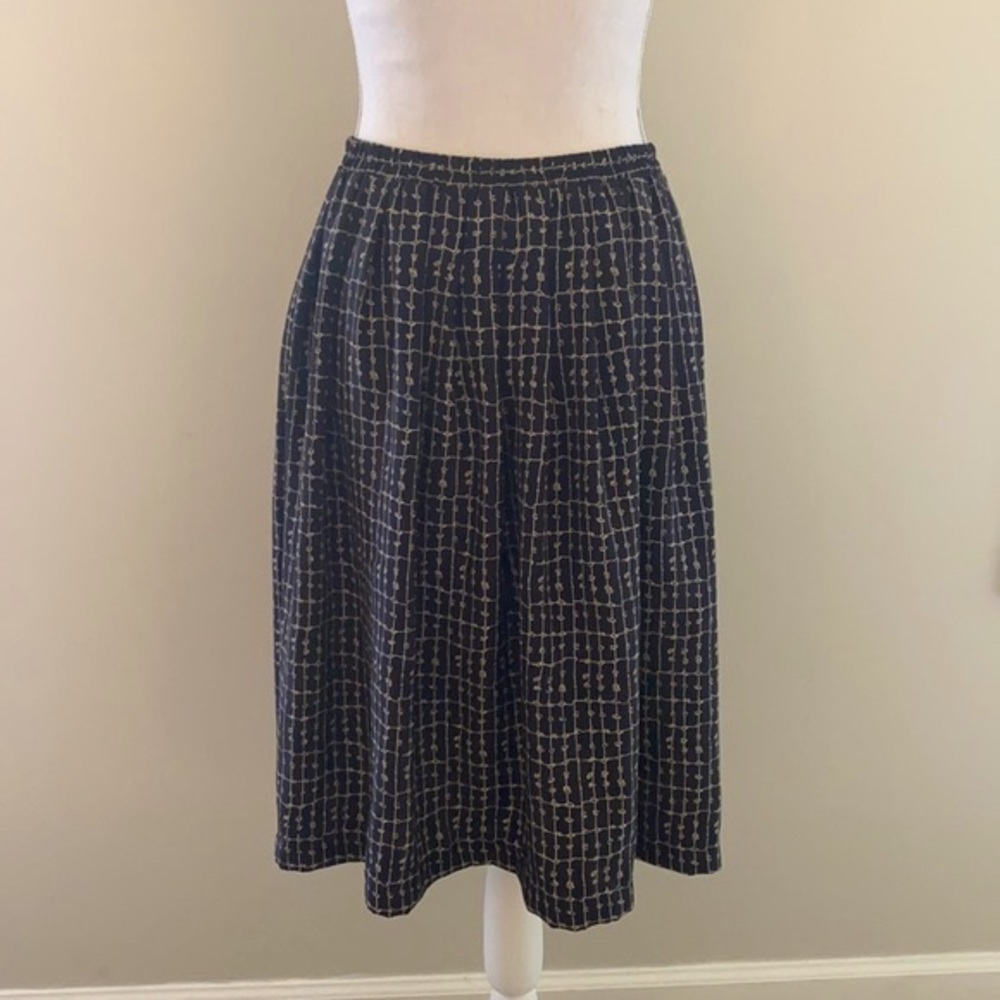 Leslie Faye Printed A-Line Skirt - Picture 7 of 12